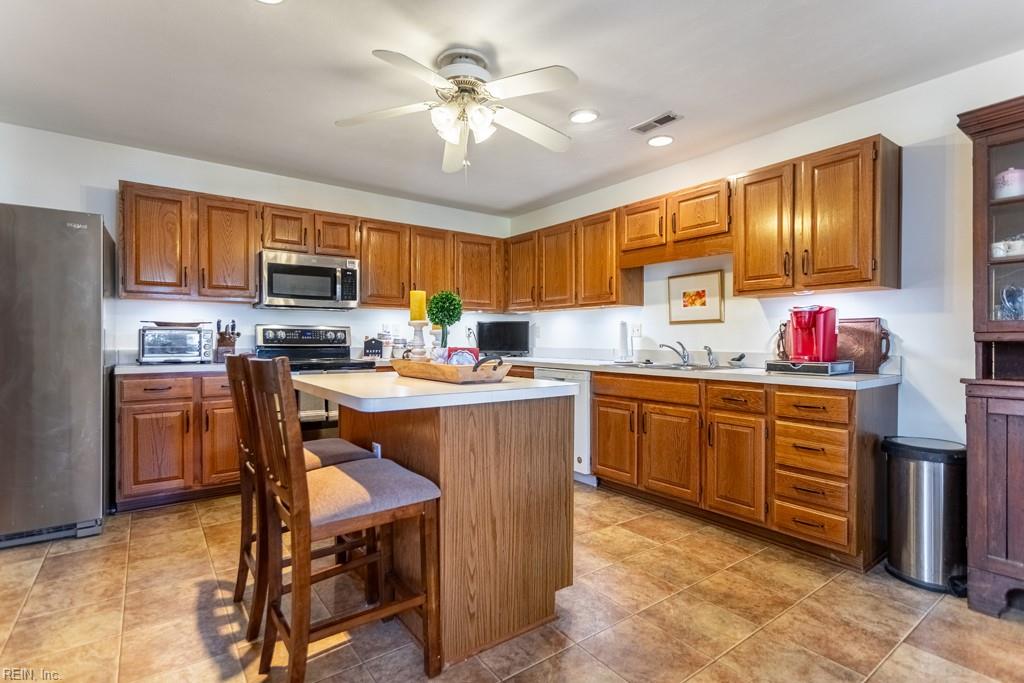 142 Waters Edge Drive Williamsburg VA 23188