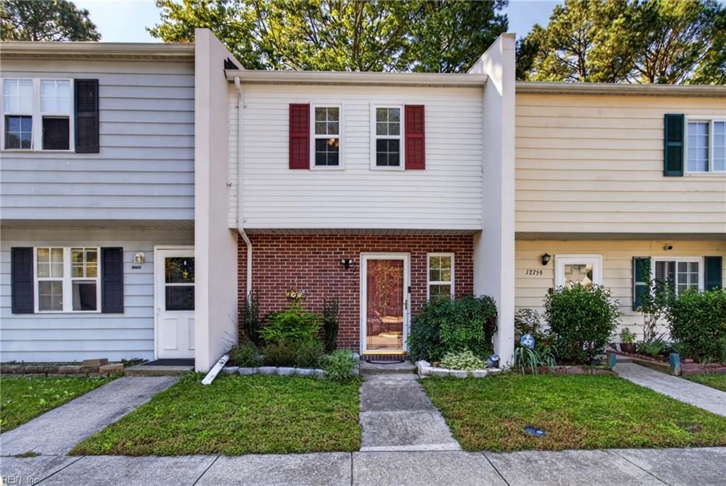 12757 Woodside Lane Newport News VA 23602