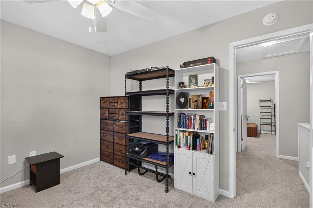 12757 Woodside Lane Newport News VA 23602