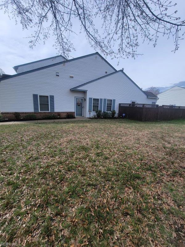 100 Crescent Court Yorktown VA 23693