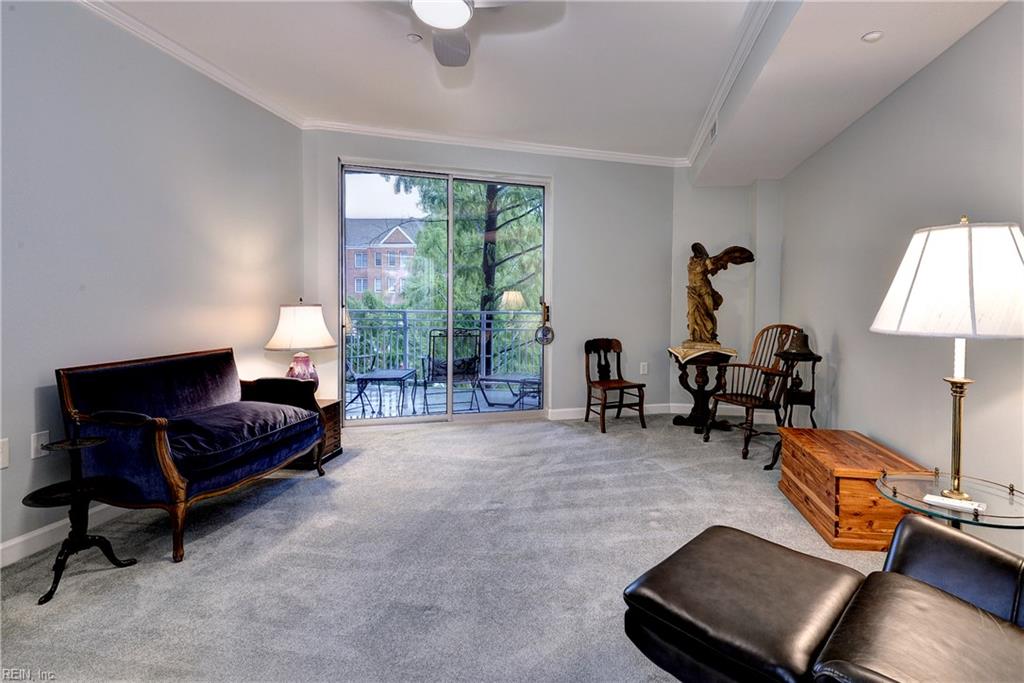 2209 William Styron Square S Newport News VA 23606