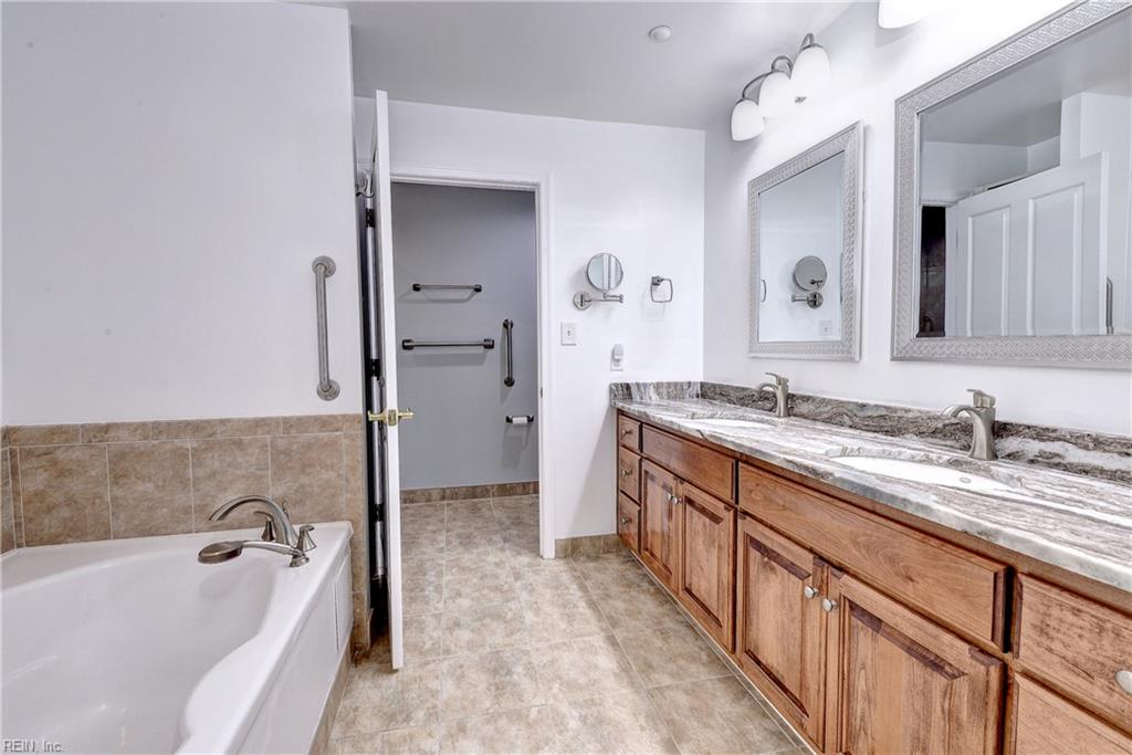 2209 William Styron Square S Newport News VA 23606