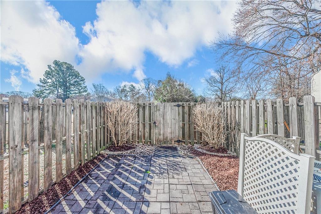 151 Delmar Lane Newport News VA 23602