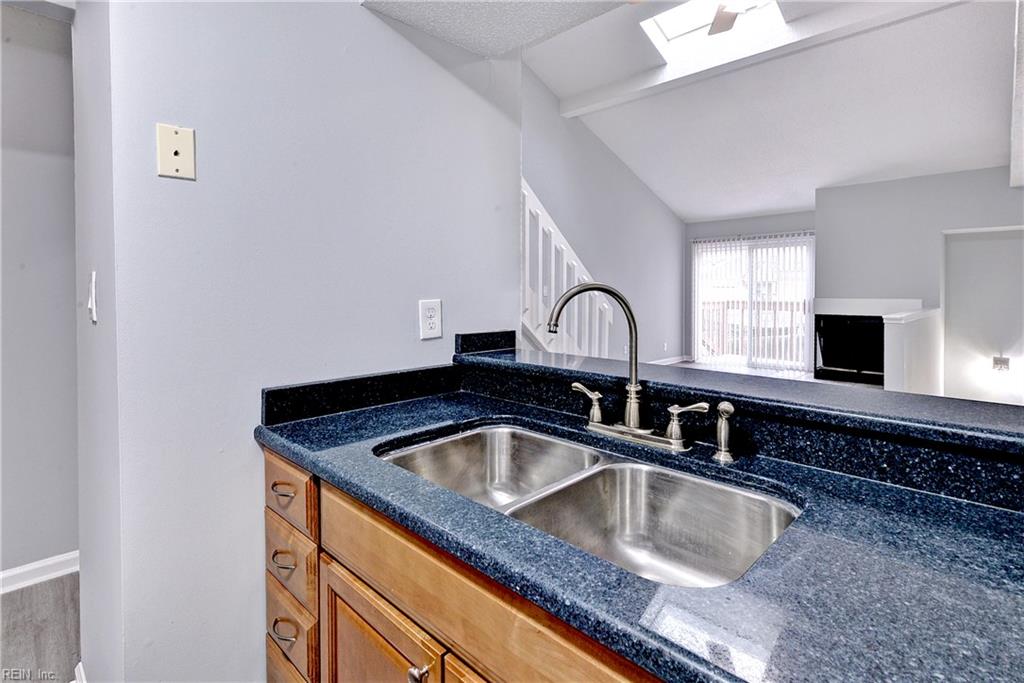 209 Quarter Trail Newport News VA 23608