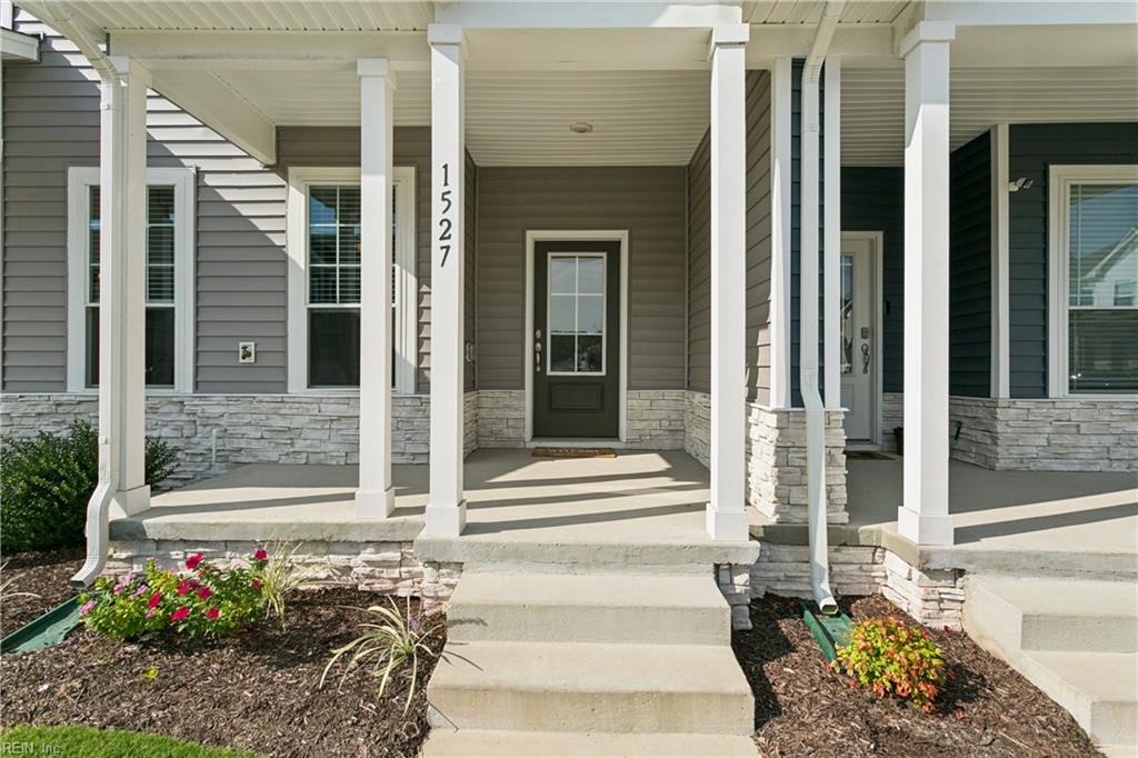 1527 Auckland Court Newport News VA 23608