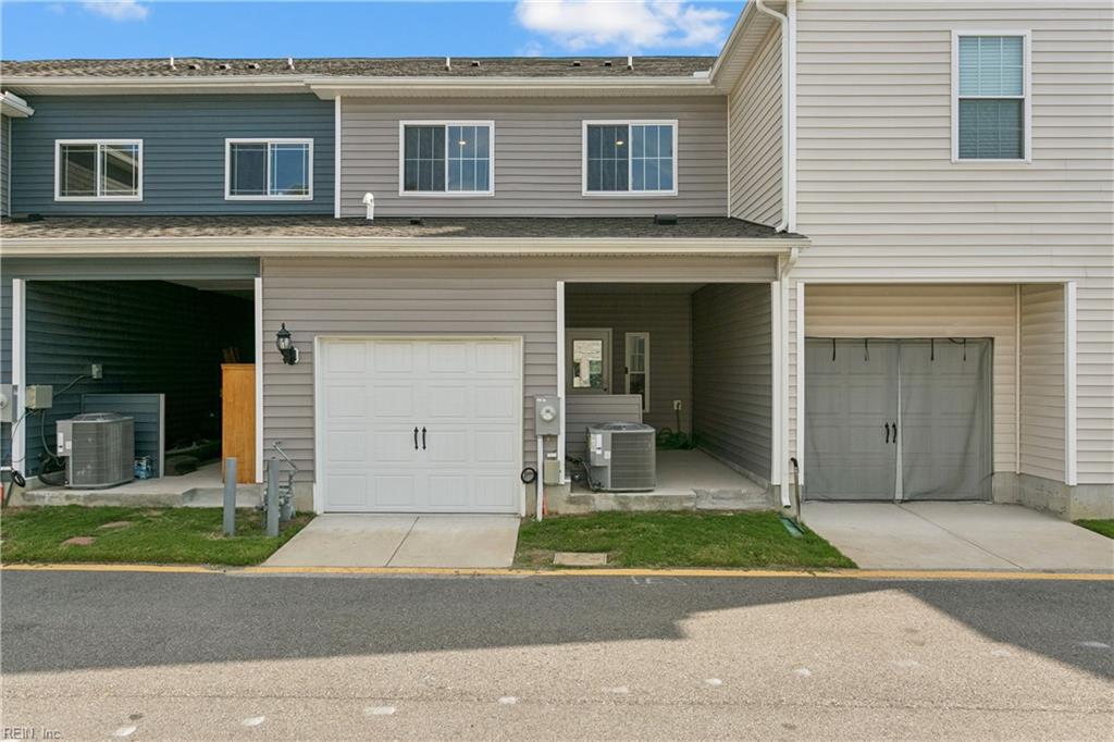 1527 Auckland Court Newport News VA 23608