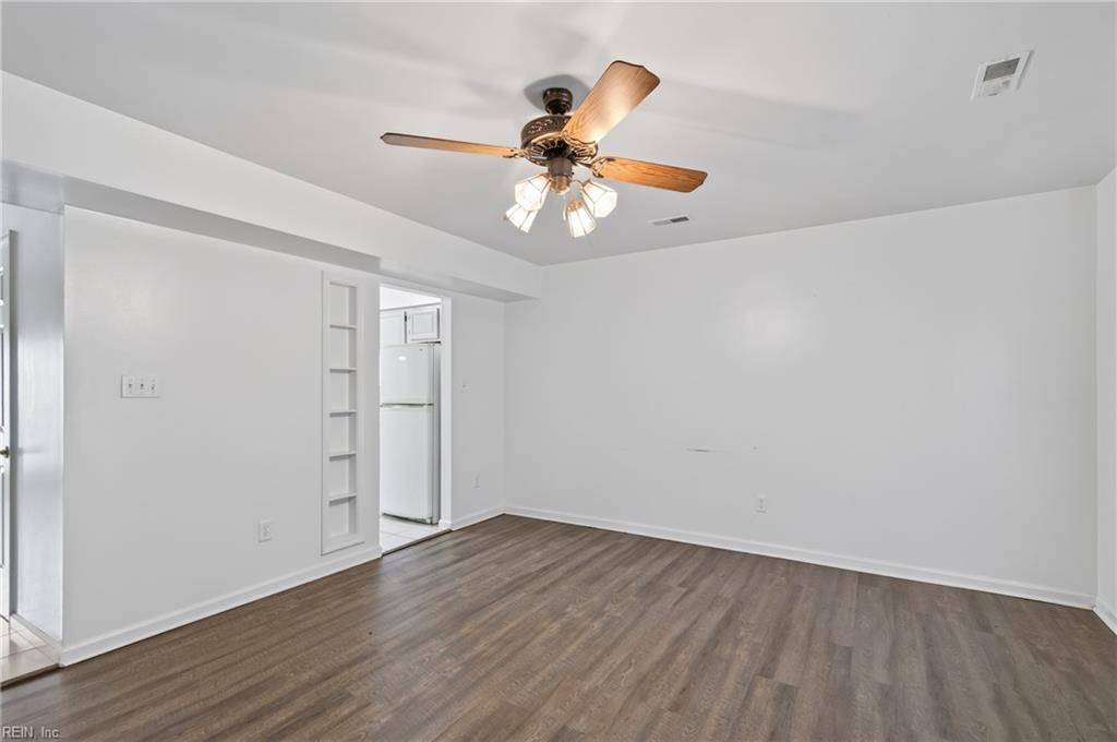 107 Heather Way Yorktown VA 23693