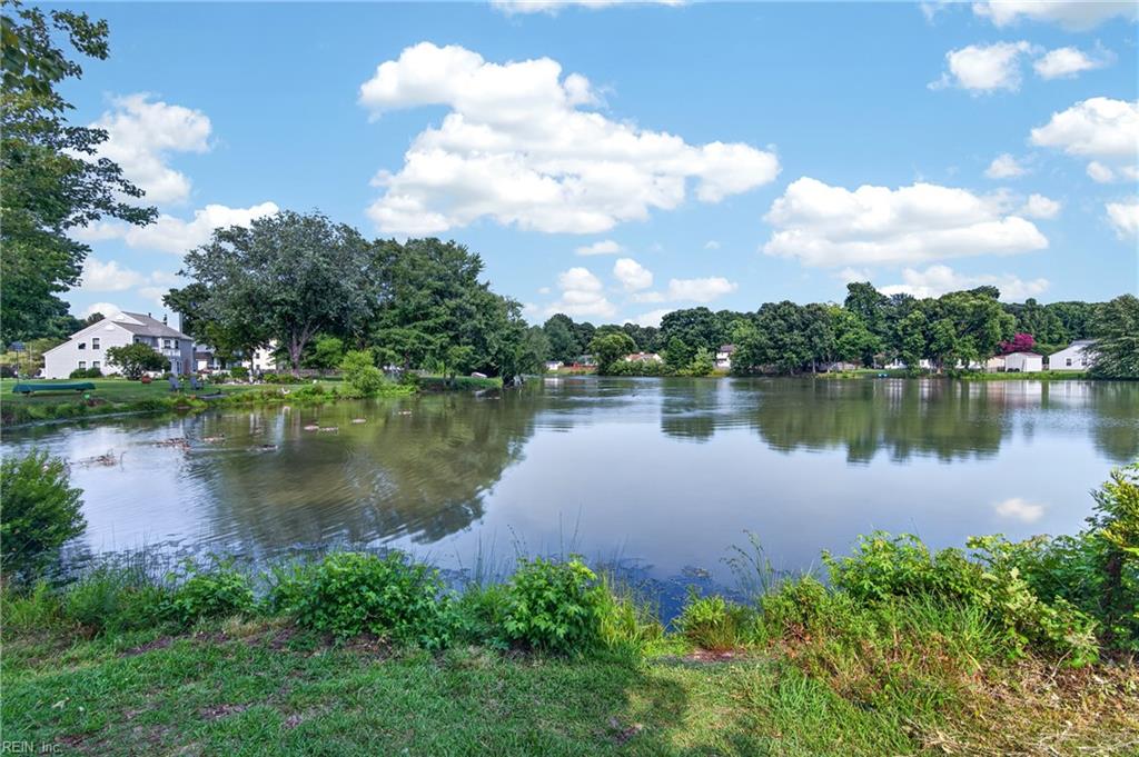 107 Heather Way Yorktown VA 23693