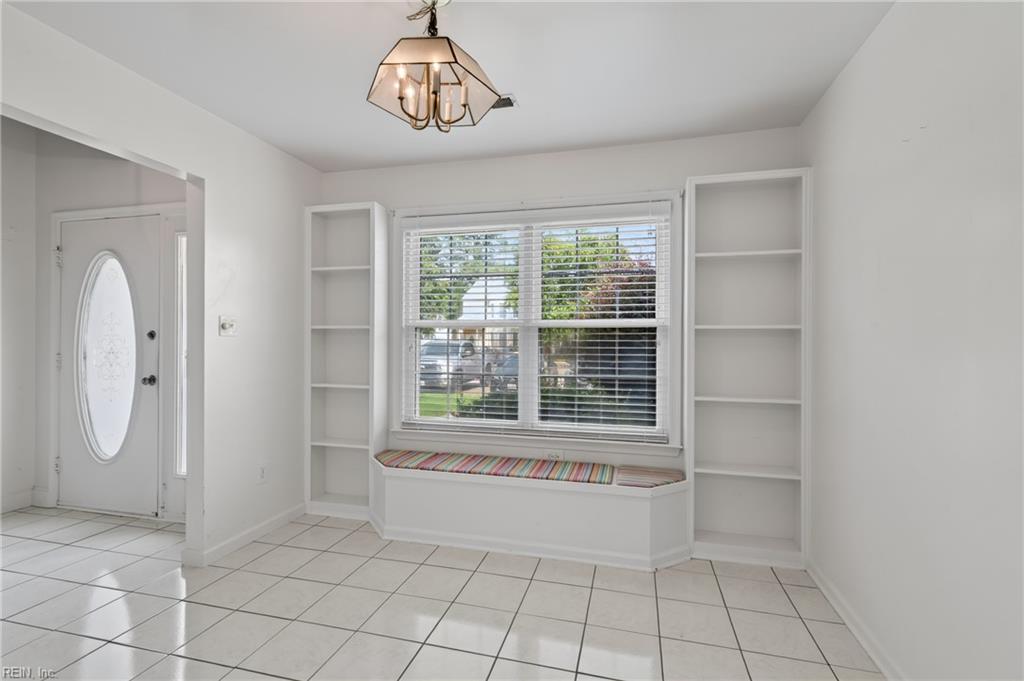 107 Heather Way Yorktown VA 23693
