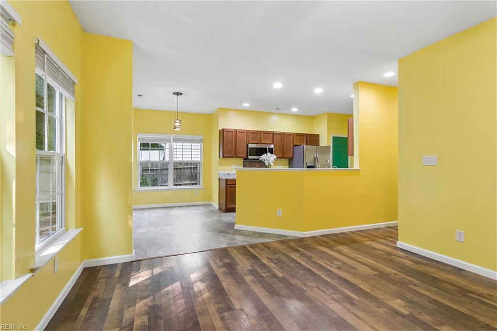 112 Kevin Court Yorktown VA 23692