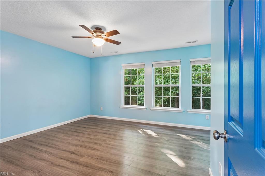 112 Kevin Court Yorktown VA 23692