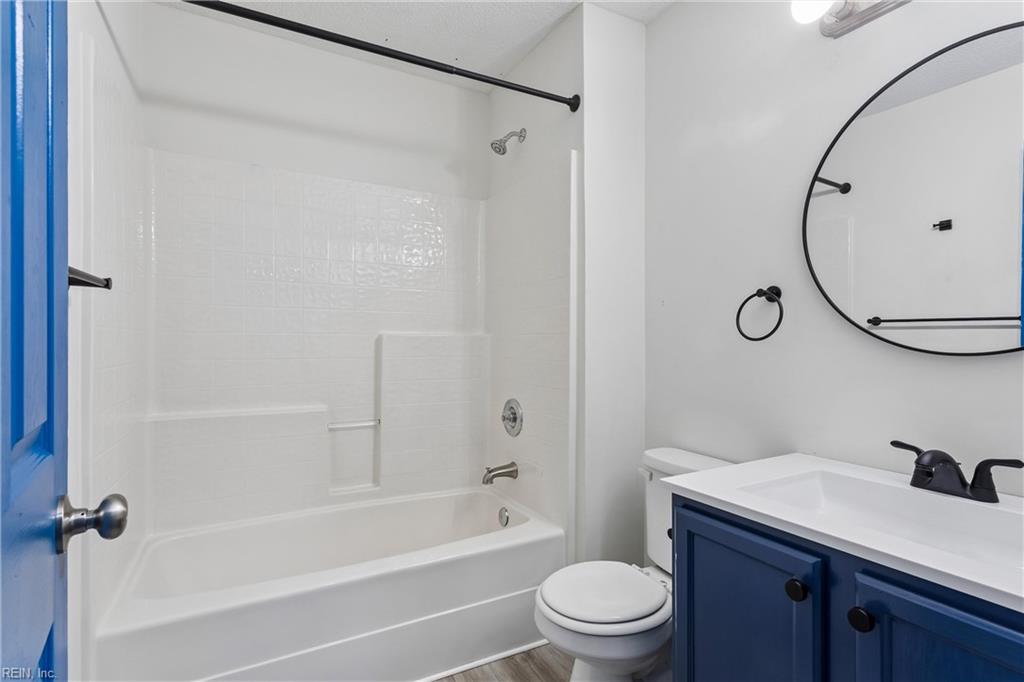 112 Kevin Court Yorktown VA 23692