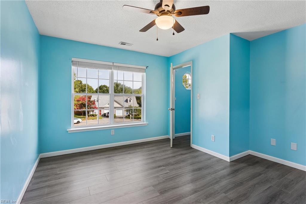 112 Kevin Court Yorktown VA 23692
