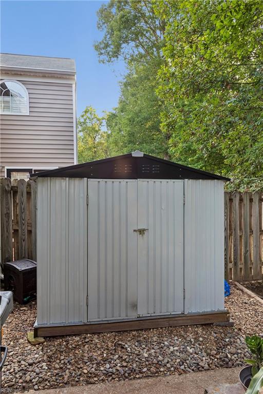112 Kevin Court Yorktown VA 23692