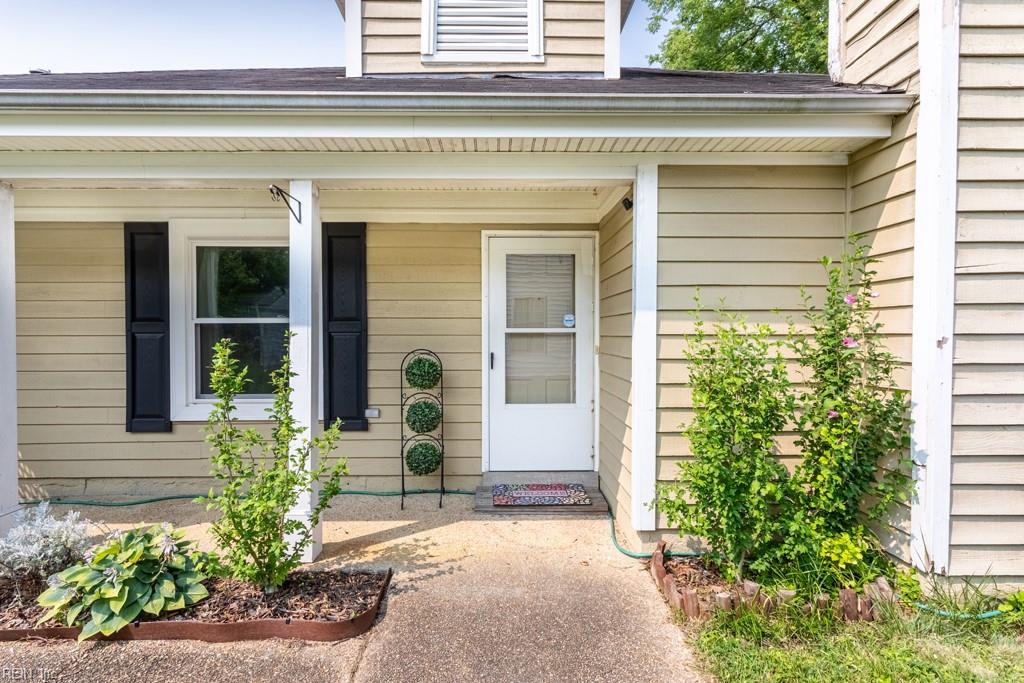 1005 Plum Court Newport News VA 23608