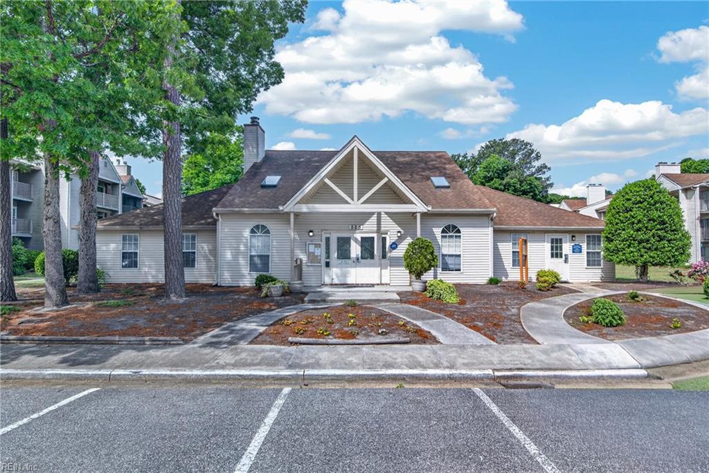 532 Pineland Circle Newport News VA 23608