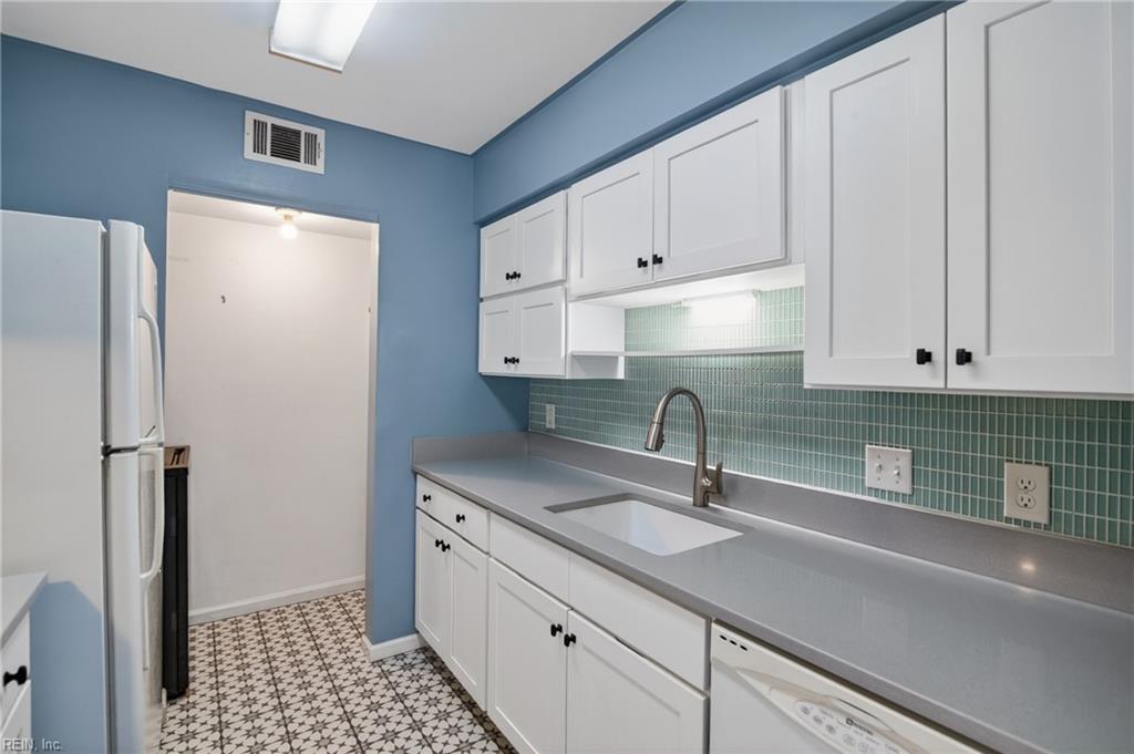 532 Pineland Circle Newport News VA 23608