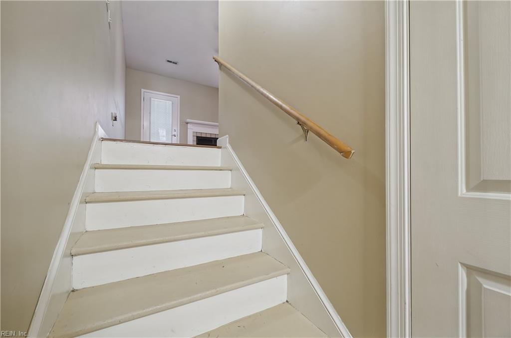 608 Guy Lane Newport News VA 23602