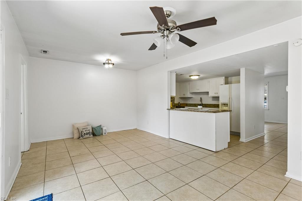 381 Circuit Lane Newport News VA 23608