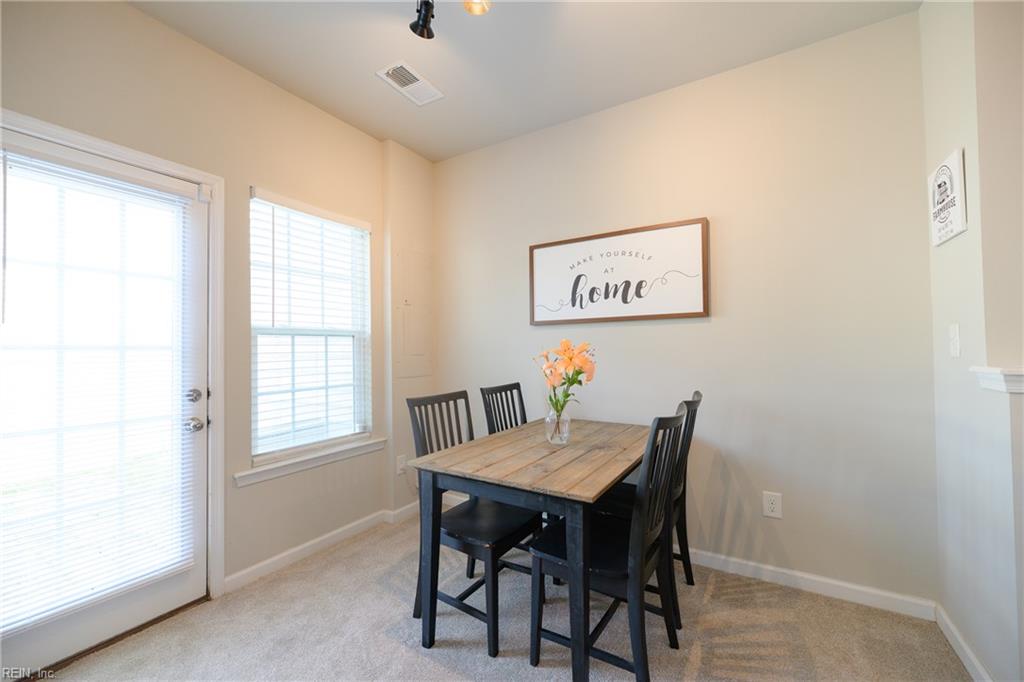 105 Hale Circle Yorktown VA 23690