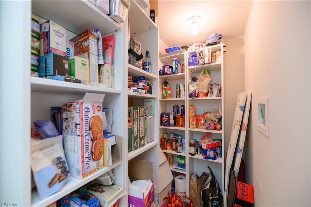 105 Hale Circle Yorktown VA 23690