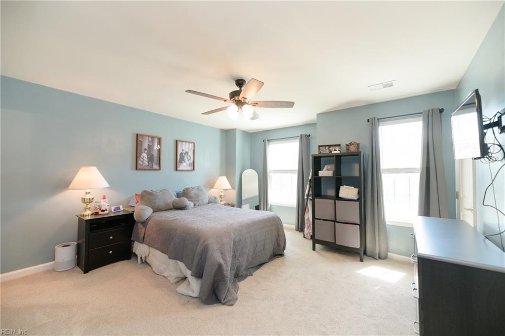 105 Hale Circle Yorktown VA 23690