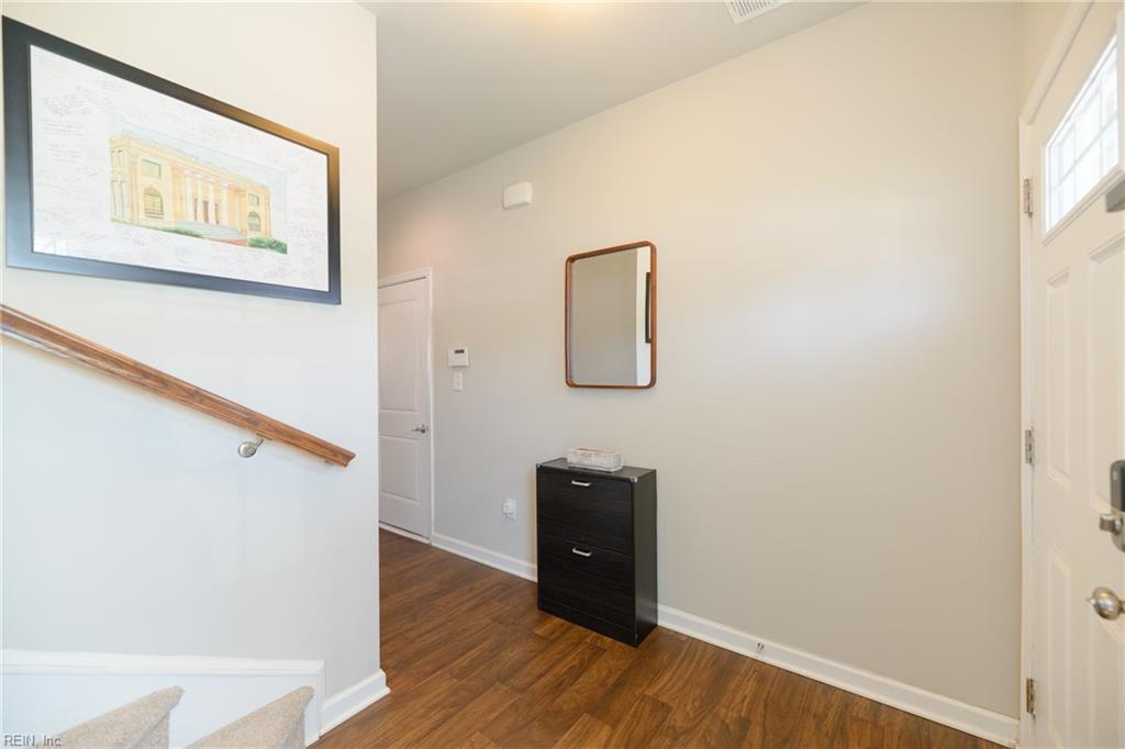 105 Hale Circle Yorktown VA 23690