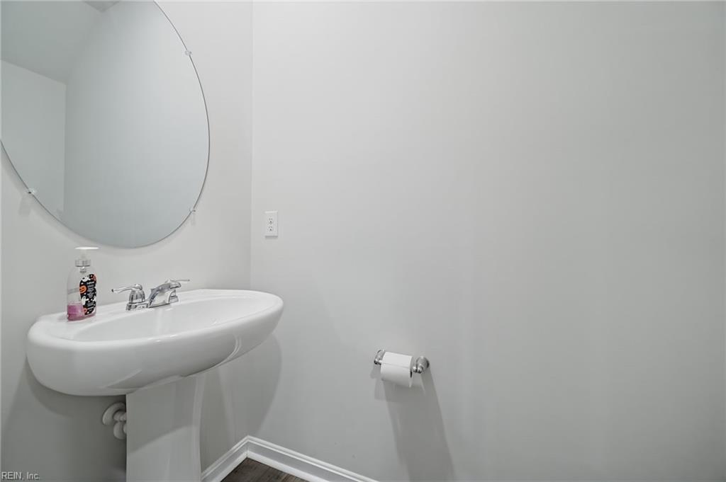1519 Stanford Lane Newport News VA 23608