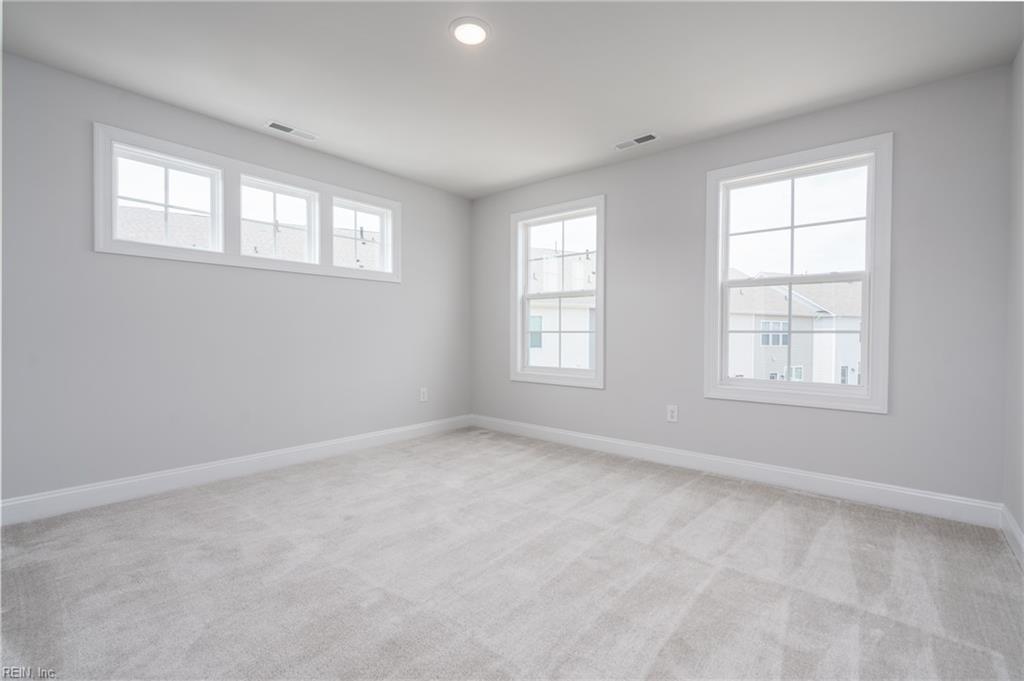 2011 Stanford Lane Newport News VA 23608