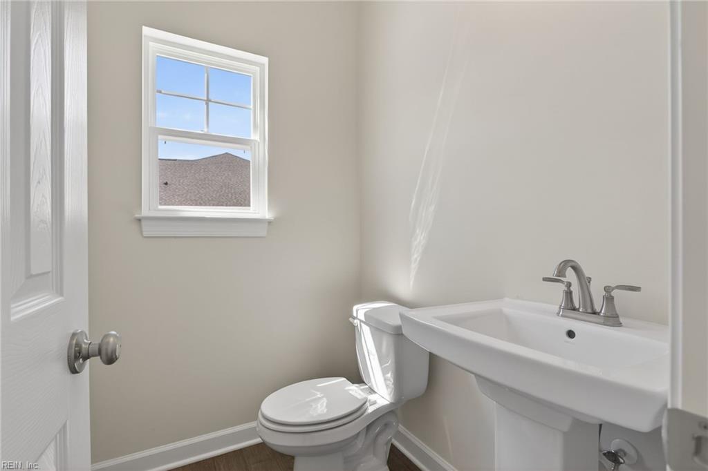 611 Commonwealth Drive Yorktown VA 23693