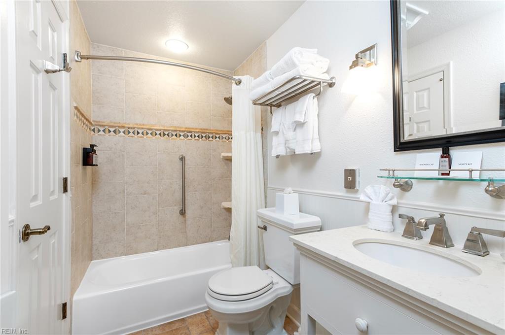 220 Padgetts Ordinary Williamsburg VA 23185