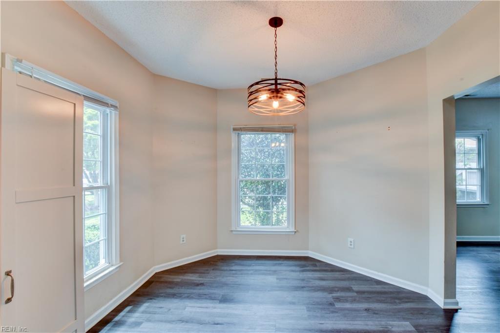 922 Willow Point Newport News VA 23602