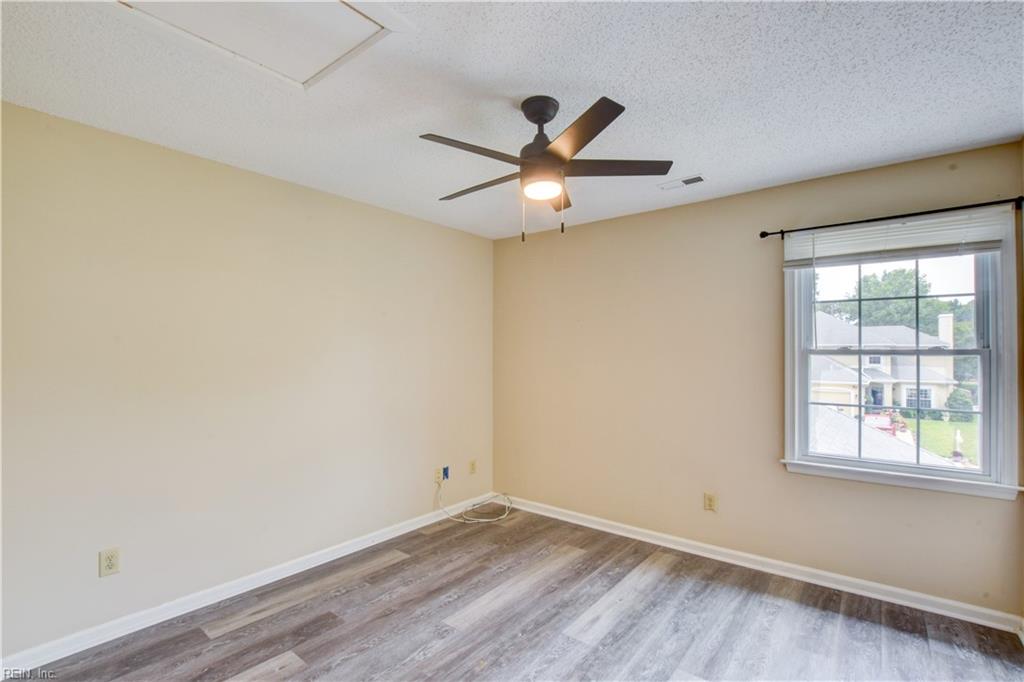 922 Willow Point Newport News VA 23602