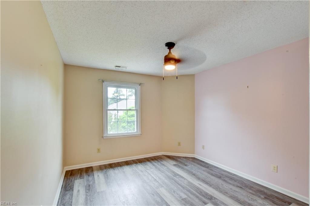 922 Willow Point Newport News VA 23602