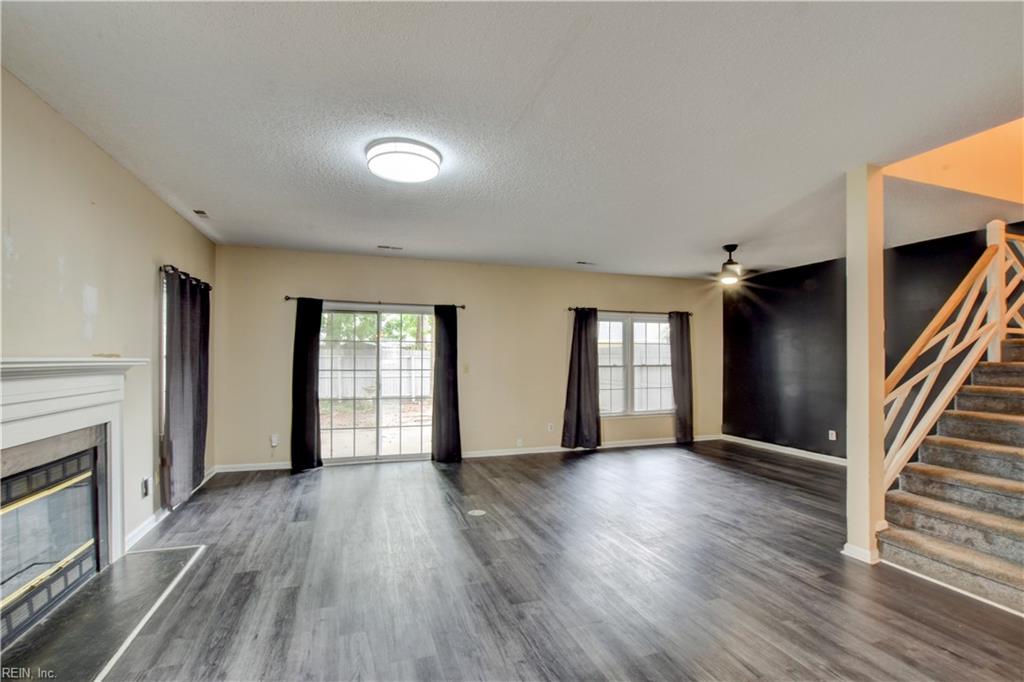 922 Willow Point Newport News VA 23602