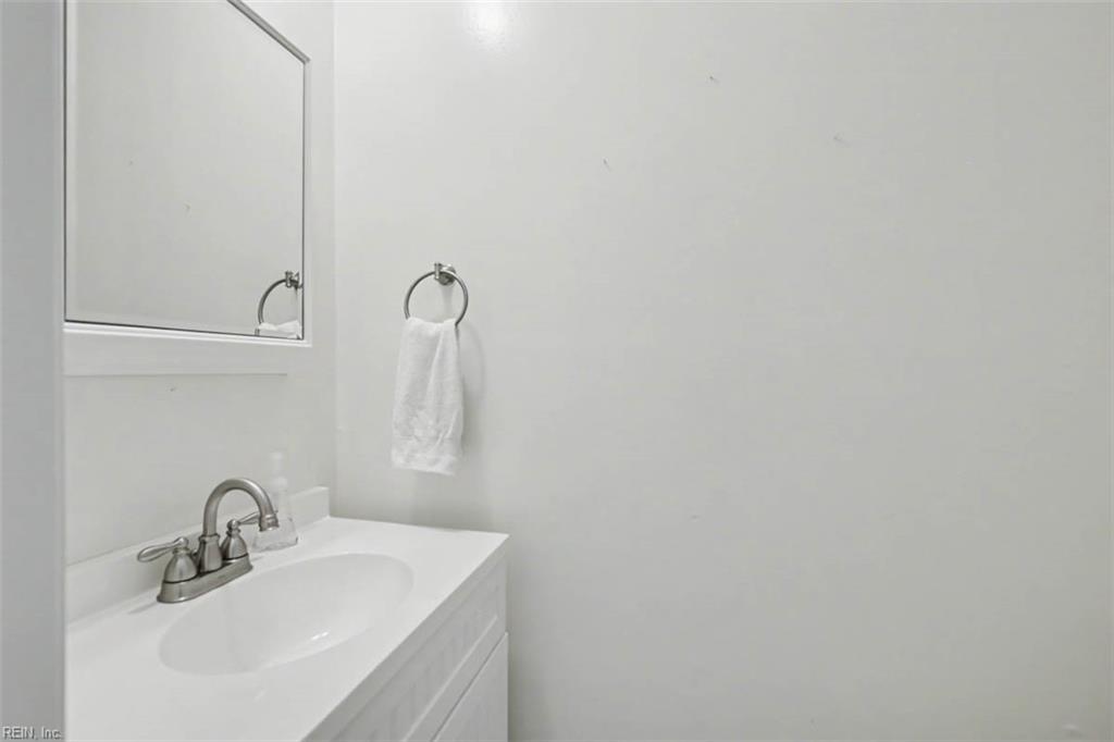 231 Bailiff Court Newport News VA 23608