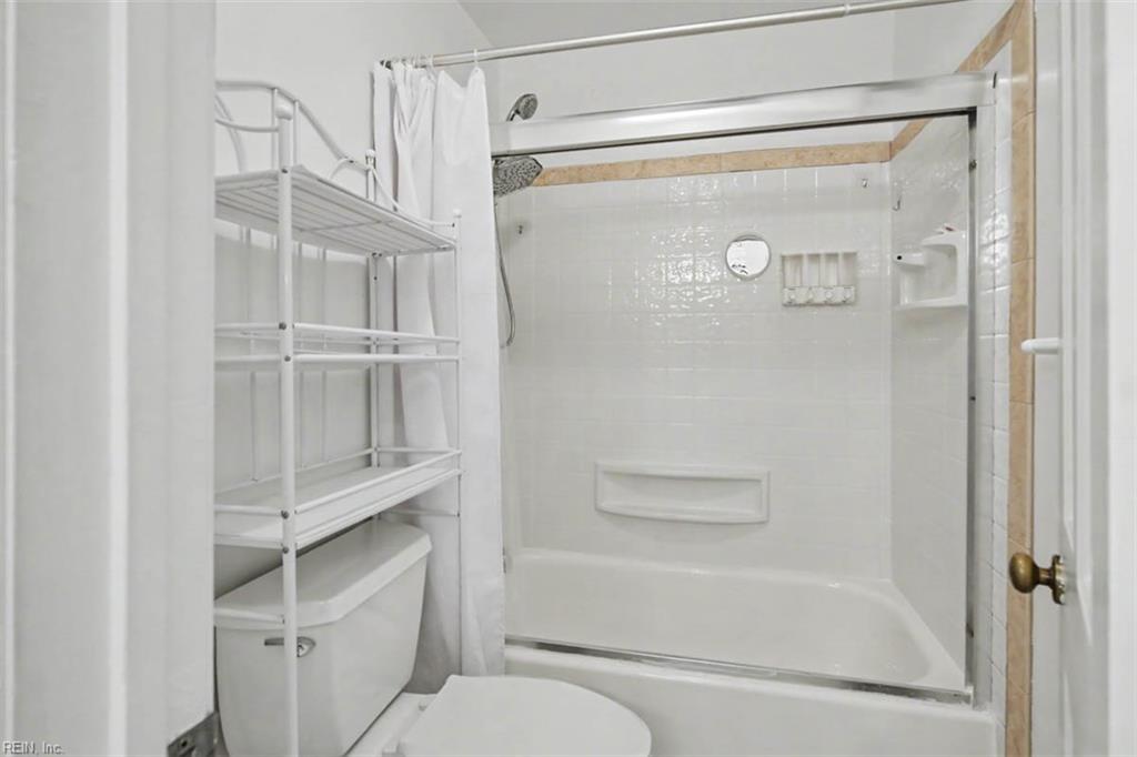 231 Bailiff Court Newport News VA 23608