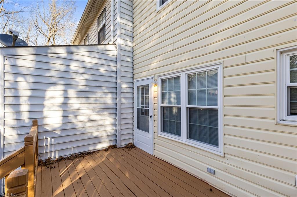 1653 Skiffes Creek Circle Williamsburg VA 23185