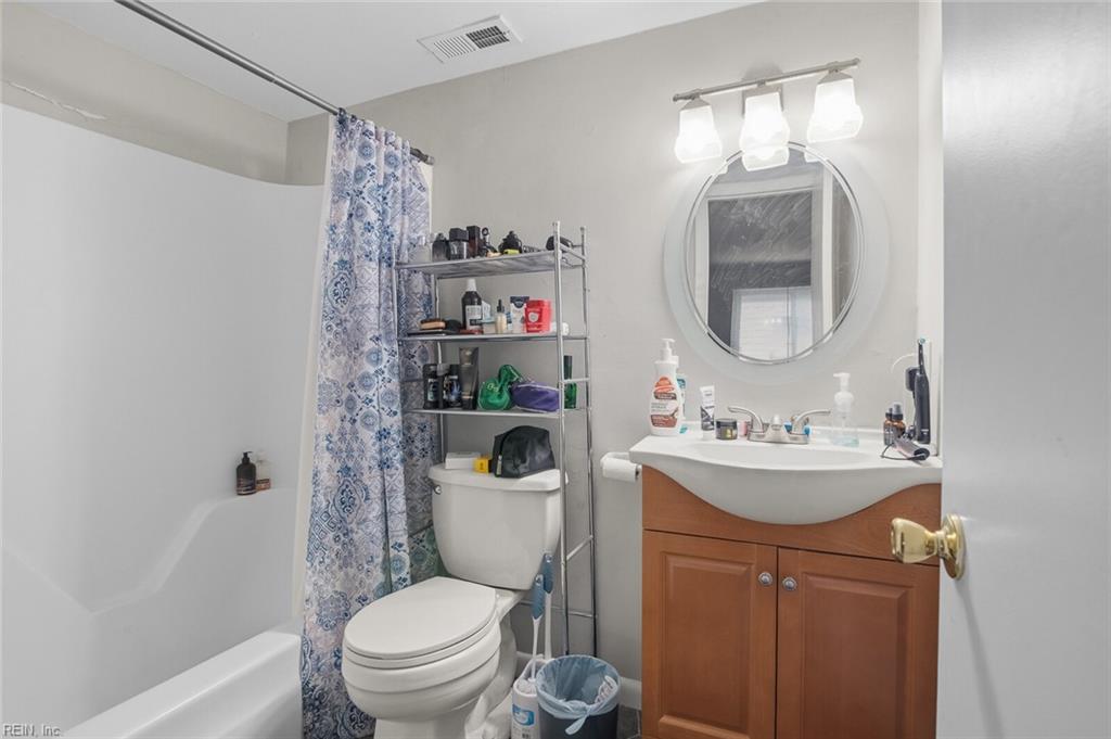 1525 Malibu Place Newport News VA 23608
