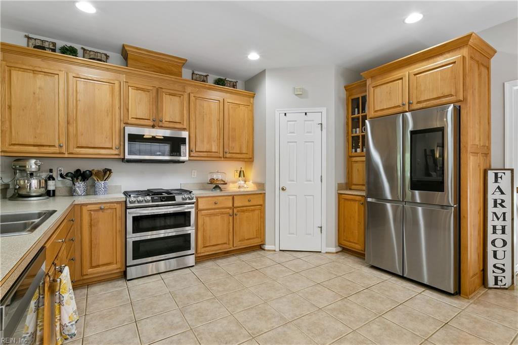 289 Herman Melville Avenue Newport News VA 23606