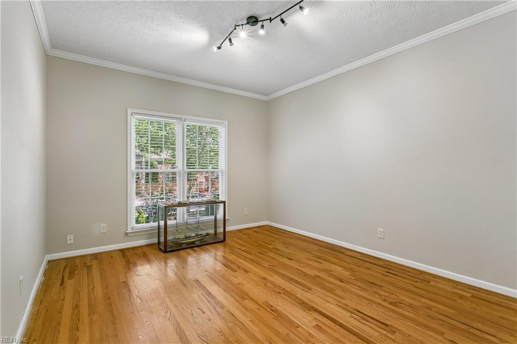 289 Herman Melville Avenue Newport News VA 23606
