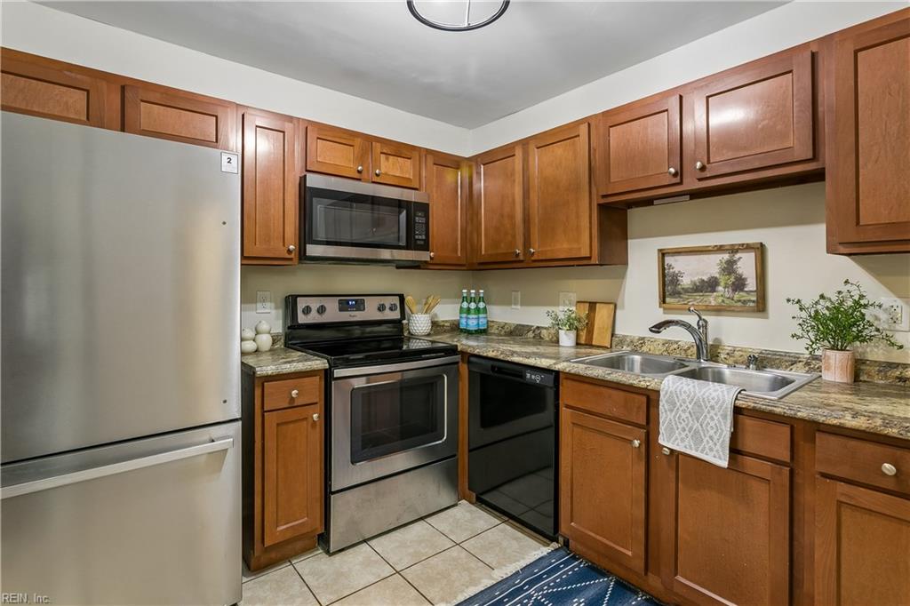 391 Circuit Lane Newport News VA 23608