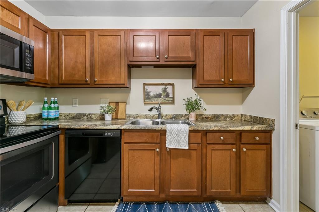 391 Circuit Lane Newport News VA 23608