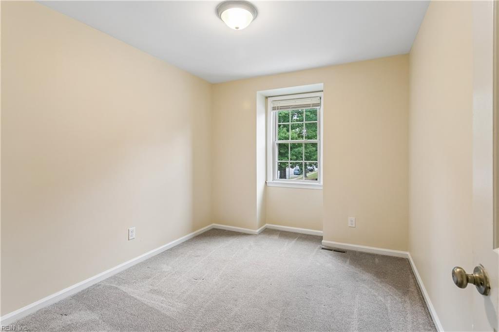 391 Circuit Lane Newport News VA 23608