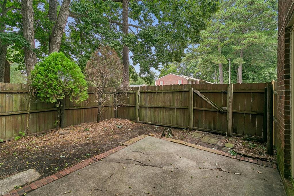 391 Circuit Lane Newport News VA 23608