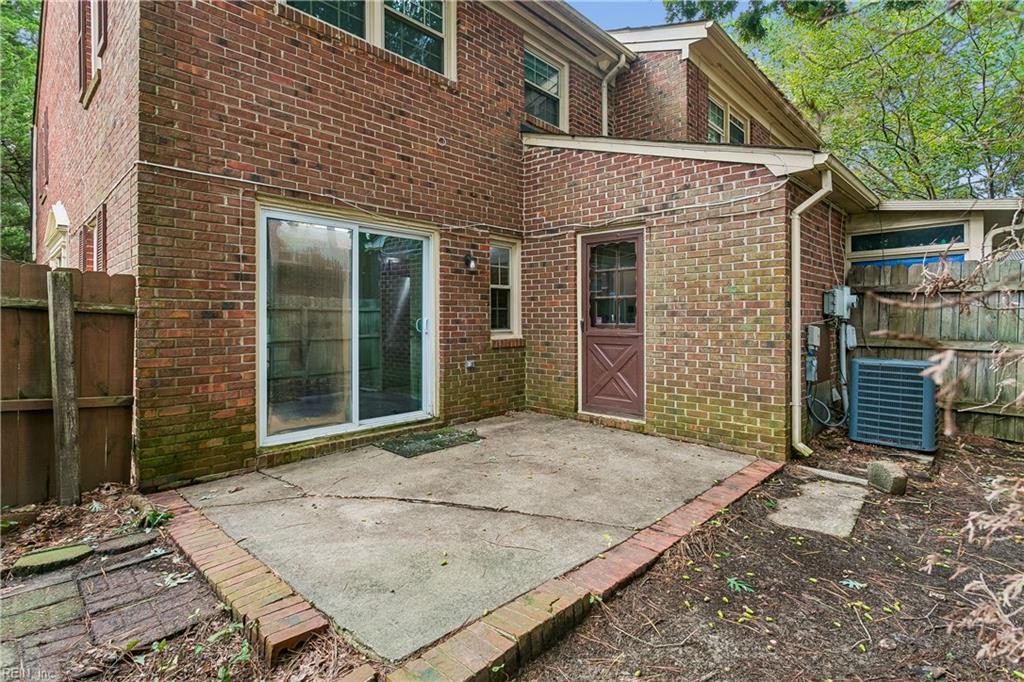 391 Circuit Lane Newport News VA 23608