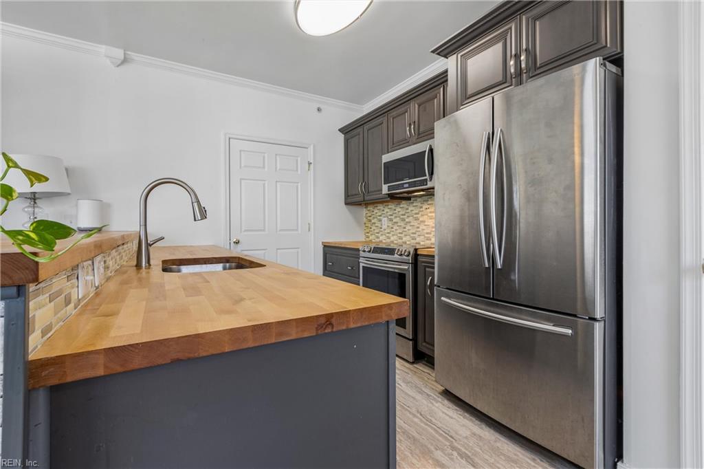 706 River Rock Way Newport News VA 23608