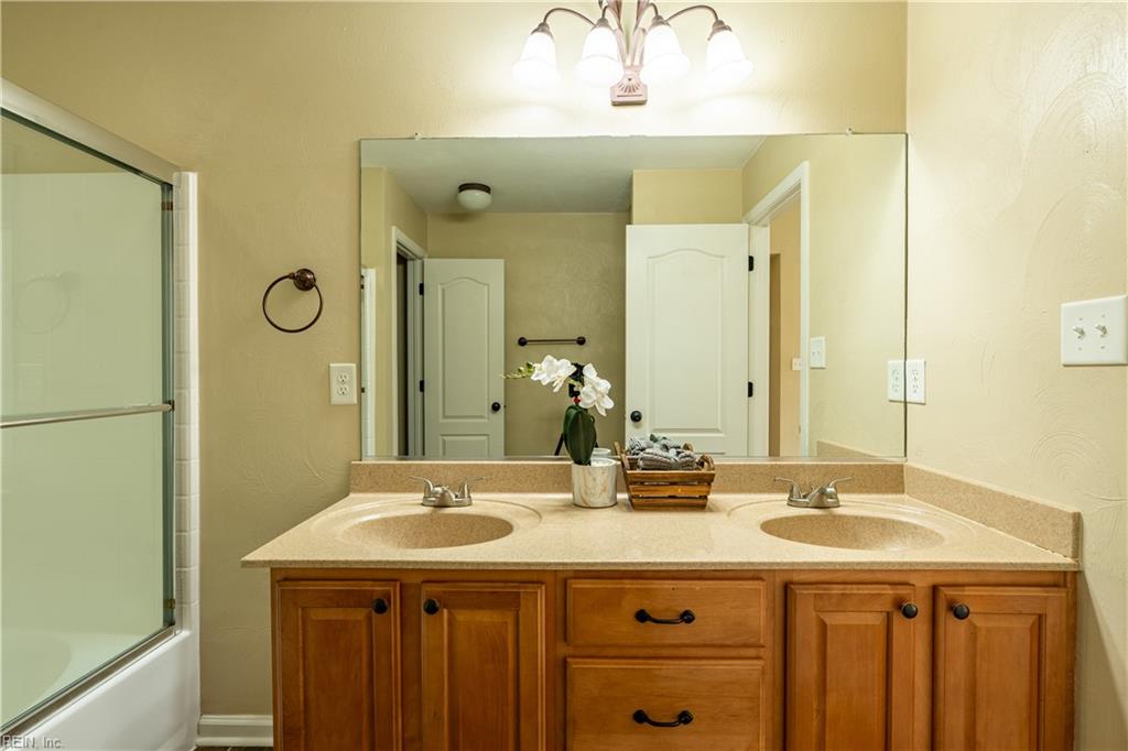 114 Bluff Terrace Newport News VA 23602
