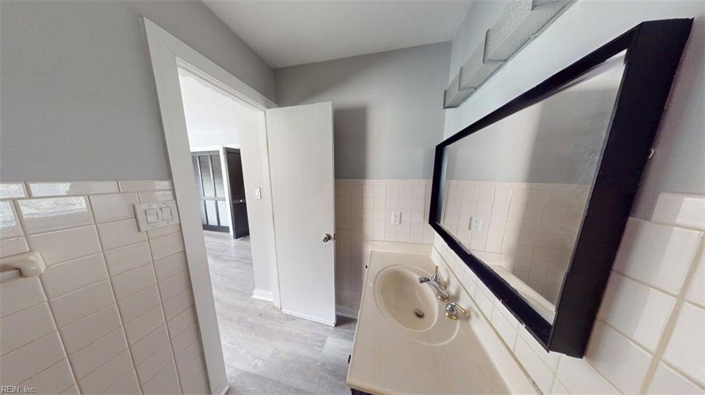 211 Bridgewater Drive Newport News VA 23603