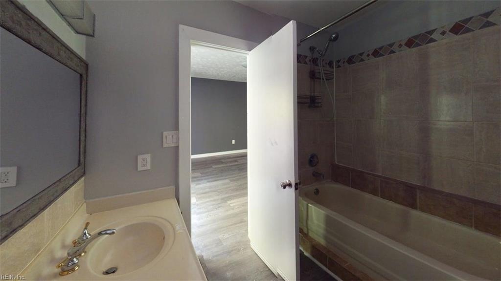 211 Bridgewater Drive Newport News VA 23603